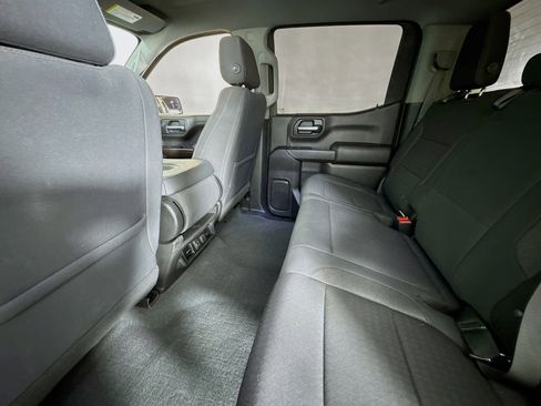Used 2021 Chevrolet Silverado 1500 LT RWD image 22