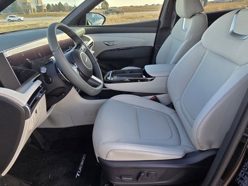New 2026 Hyundai Tucson Limited image 12