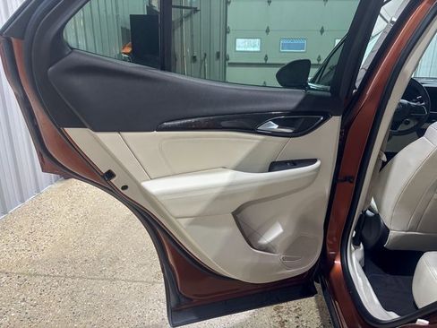 Used 2021 Buick Envision Preferred image 24