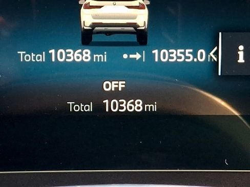 Used 2025 BMW X1 xDrive28i image 18