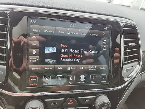 Used 2020 Jeep Grand Cherokee Trailhawk AWD/4WD image 19