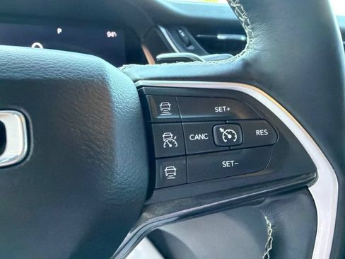Used 2021 Jeep Grand Cherokee L Laredo AWD/4WD image 27