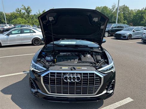 New 2025 Audi Q3 2.0T Premium image 16