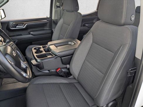 Used 2025 Chevrolet Silverado 1500 LT Trail Boss AWD/4WD image 16