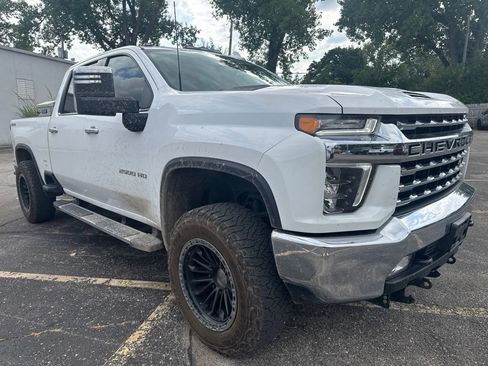 Used 2022 Chevrolet Silverado 2500 LTZ AWD/4WD image 1