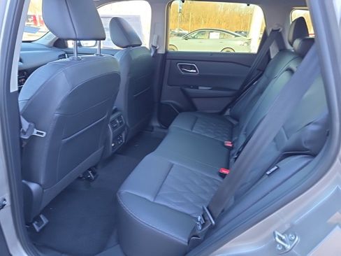 New 2026 Nissan Rogue Platinum image 13