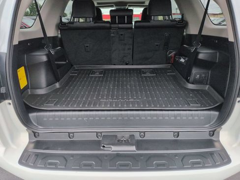 Certified 2024 Toyota 4Runner SR5 Premium w/ Moonroof Package AWD/4WD image 23