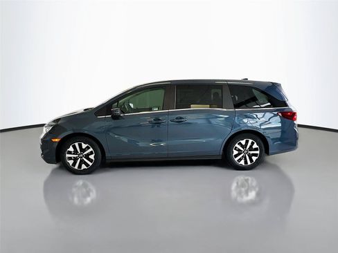 Certified 2025 Honda Odyssey EX-L image 8