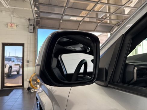 Certified 2025 Toyota Tacoma SR5 image 13