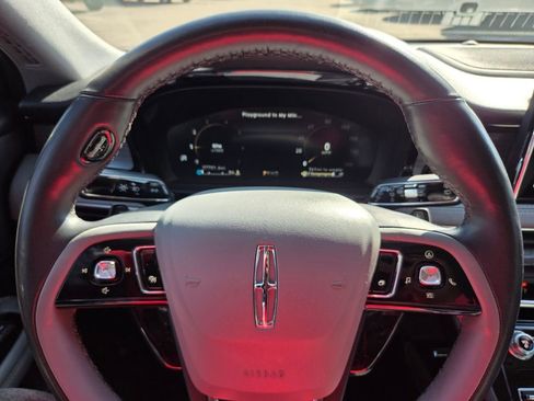 Used 2022 Lincoln Corsair Reserve w/ Equipment Group 201A image 28