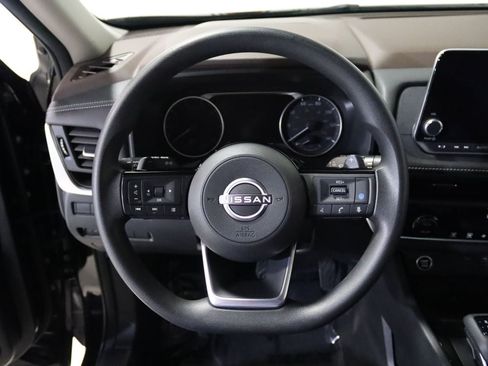 Used 2023 Nissan Rogue SV AWD/4WD image 35