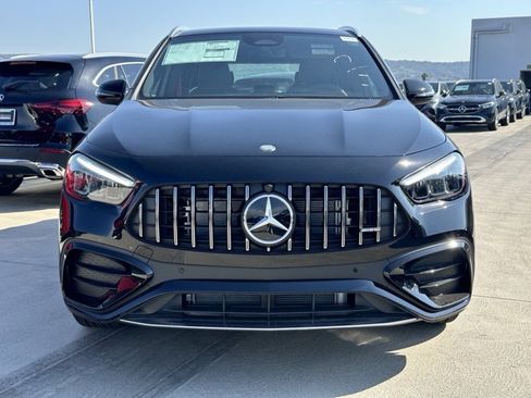 New 2025 Mercedes-Benz GLA 35 AMG 4MATIC image 5