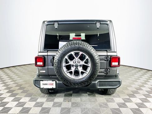 Certified 2024 Jeep Wrangler Sport AWD/4WD image 10