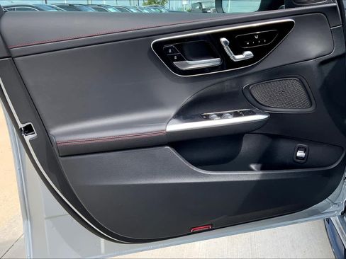 Used 2024 Mercedes-Benz C 43 AMG AMG C 43 image 10