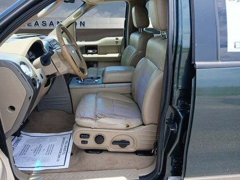 Used 2006 Ford F150 XLT RWD image 9
