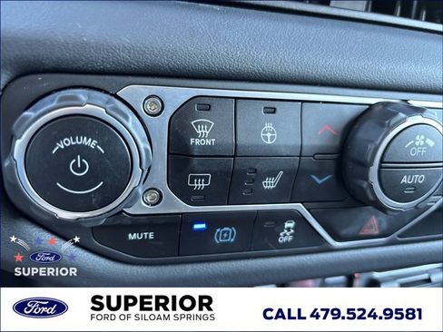 Used 2024 Jeep Wrangler Unlimited Rubicon 4xe w/ Technology Group AWD/4WD image 36