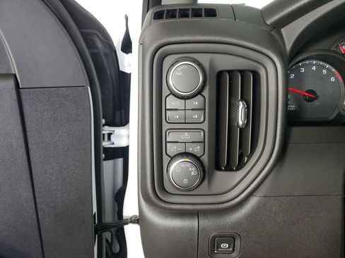 New 2026 Chevrolet Silverado 1500 Custom Trail Boss w/ Turbomax Blackout Package AWD/4WD image 28