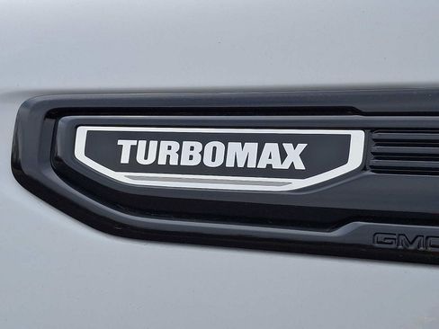 New 2026 GMC Sierra 1500 Elevation image 22