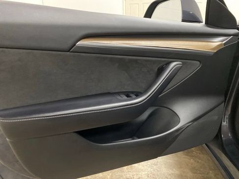 Used 2023 Tesla Model 3 Standard Range RWD image 31