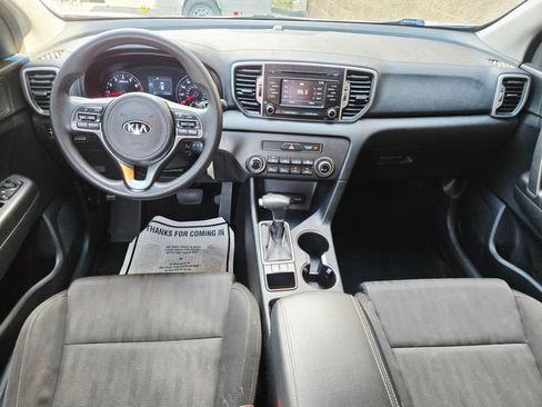 Used 2019 Kia Sportage LX image 10
