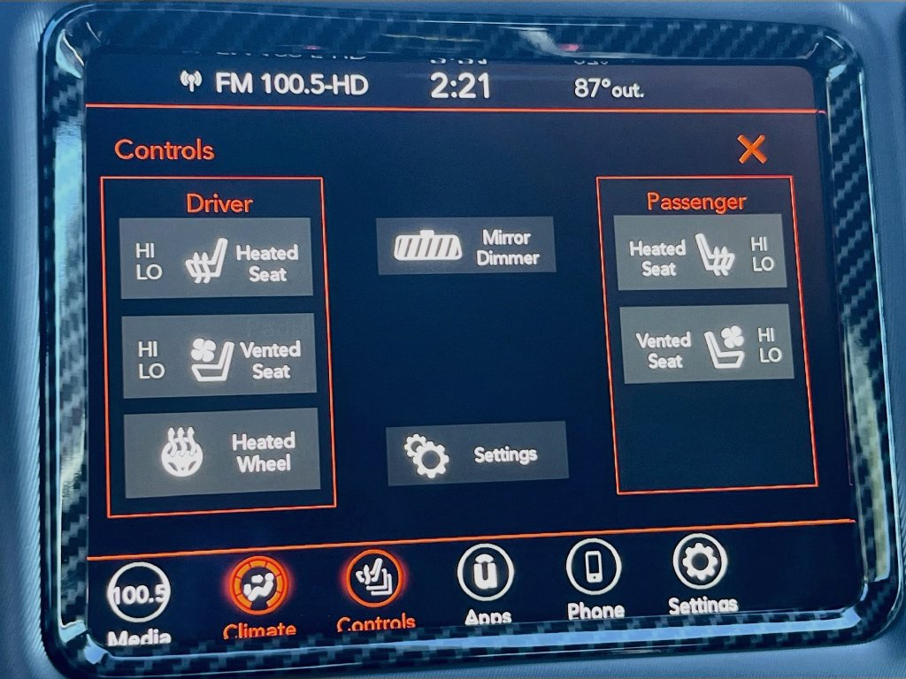 Used 2022 Dodge Challenger R/T w/ Plus Package RWD image 21