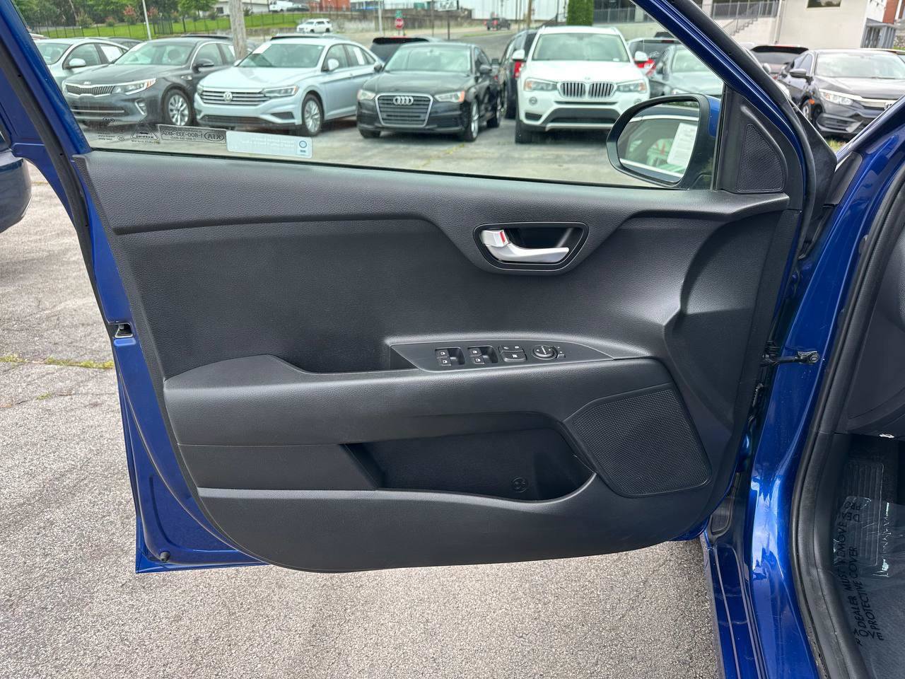 Used 2019 Kia Rio S FWD image 18