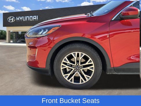 Used 2020 Ford Escape SEL image 10