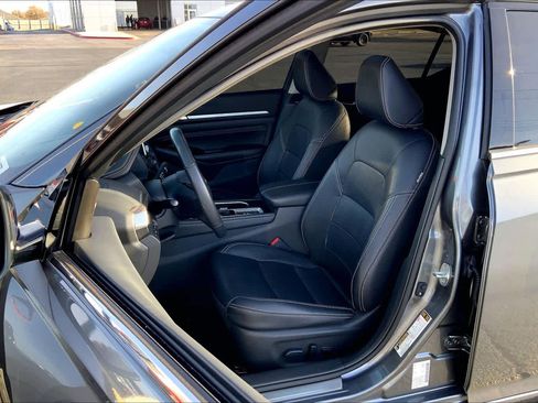 Used 2022 Nissan Altima 2.5 SL image 8