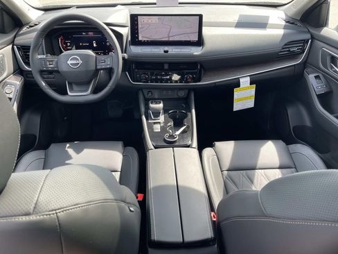 New 2026 Nissan Rogue Platinum AWD/4WD image 16