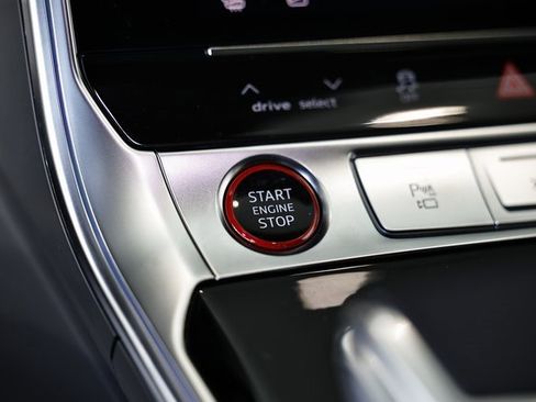 New 2025 Audi RS 6 performance image 43