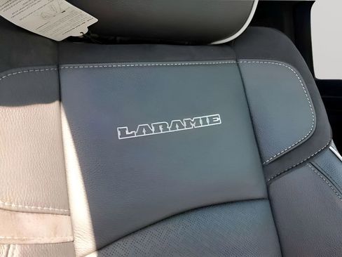 New 2025 RAM 2500 Laramie AWD/4WD image 50