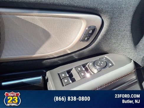 Certified 2025 Ford Expedition Max Active image 9