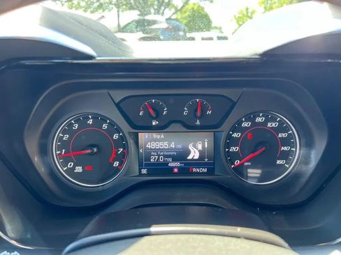 Used 2023 Chevrolet Camaro LT RWD image 31