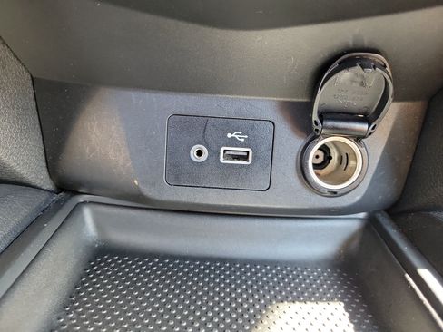 Certified 2020 Nissan Rogue S FWD image 29