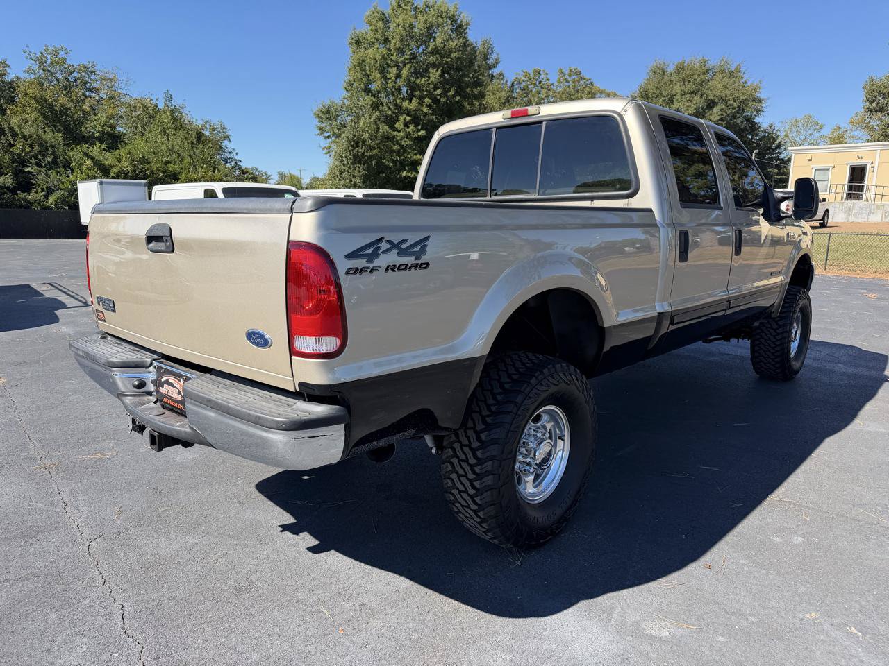 Used 2001 Ford F250 Lariat AWD/4WD image 4