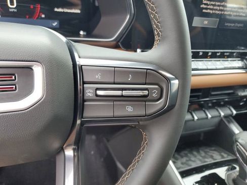New 2026 GMC Canyon AT4 AWD/4WD image 28