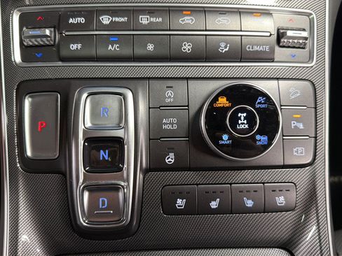 Used 2022 Hyundai Santa Fe Limited w/ Cargo Package AWD/4WD image 31