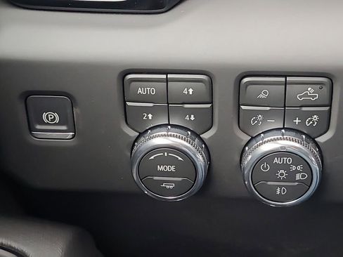 New 2026 GMC Sierra 1500 AT4X image 18