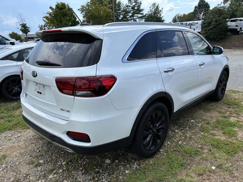 Used 2020 Kia Sorento EX FWD image 8