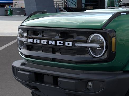 New 2025 Ford Bronco Outer Banks AWD/4WD image 22