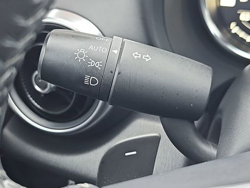 Used 2023 MAZDA MX-5 Miata Grand Touring image 25