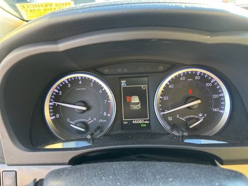 Used 2018 Toyota Highlander SE image 15