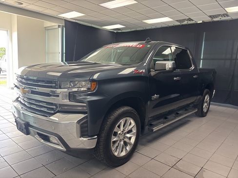 Used 2020 Chevrolet Silverado 1500 LTZ w/ LTZ Texas Edition AWD/4WD image 7