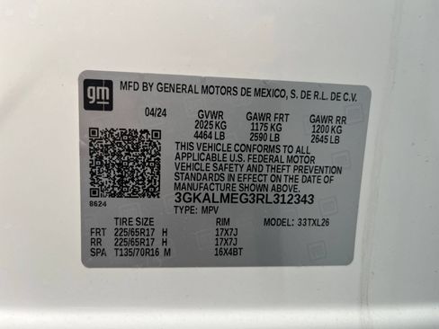 Used 2024 GMC Terrain SLE FWD image 34