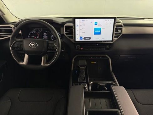 Used 2023 Toyota Tundra Limited image 25