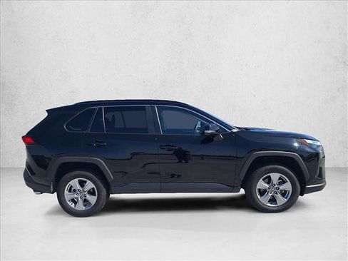 Used 2025 Toyota RAV4 XLE FWD image 4