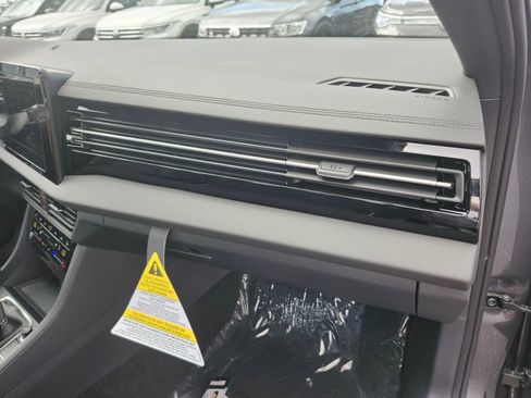 New 2025 Volkswagen Jetta Sport image 15