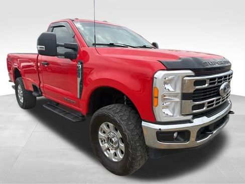 Used 2023 Ford F250 XLT w/ FX4 Off-Road Package image 2
