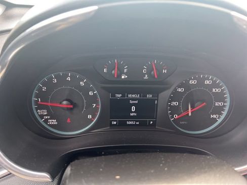 Used 2021 Chevrolet Malibu LT FWD image 4