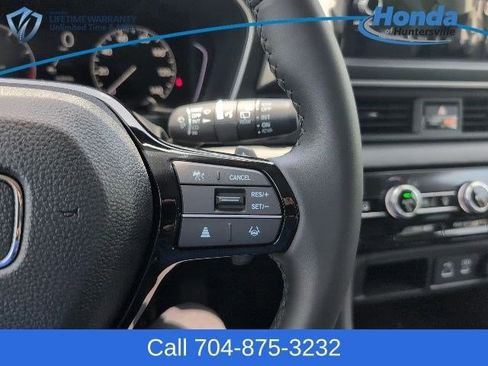 Used 2025 Honda Pilot Touring image 26